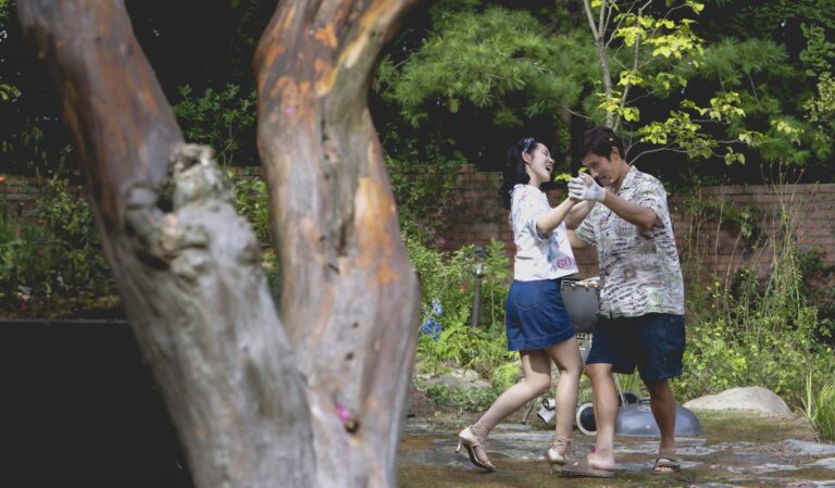 8216-no-other-choice-8217-what-the-critics-are-saying-about-park-chan-wook-8217-s-black-comedy-thumb