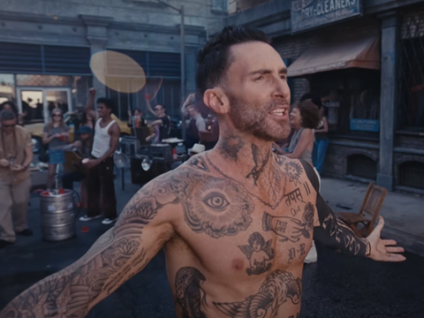 maroon-5-lana-lbum-love-is-like-e-revela-clipe-de-parceria-com-lil-wayne-thumb