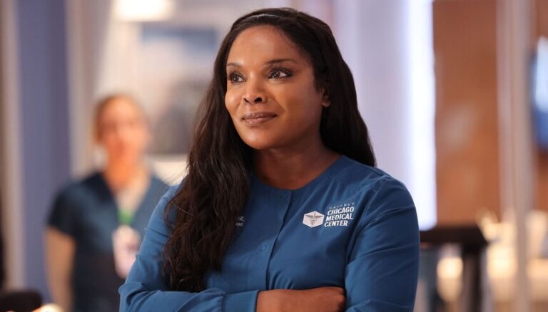 original-cast-member-marlyne-barrett-stepping-back-from-8216-chicago-med-8217-thumb